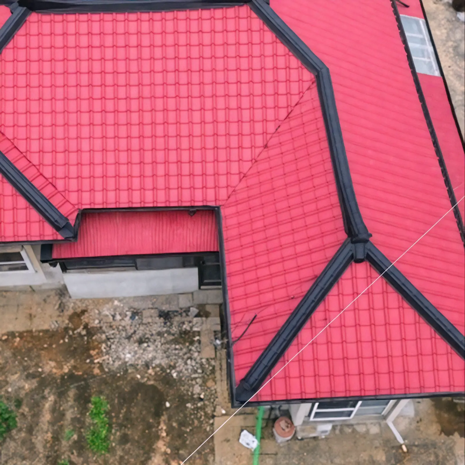 청주에서의 타일 지붕 서비스